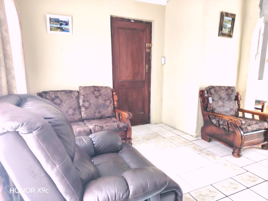 5 Bedroom Property for Sale in Houghton Place Western Cape